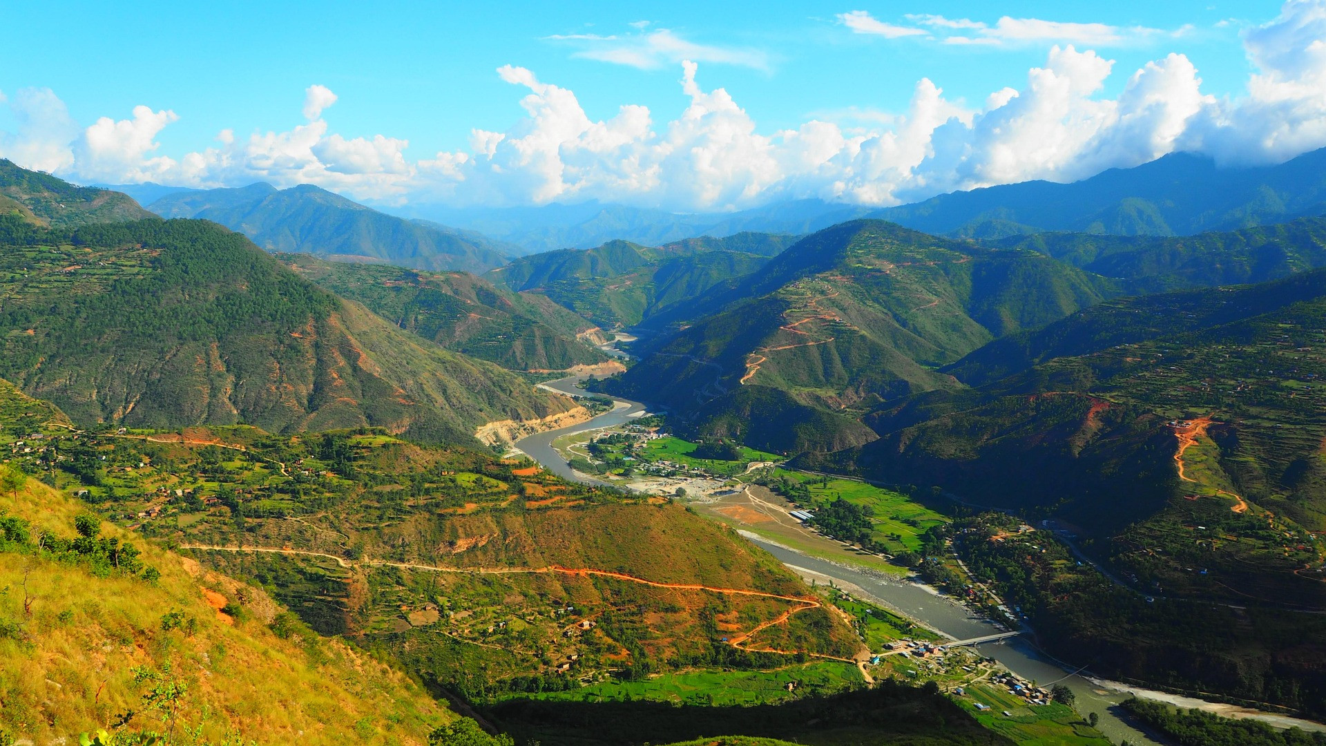 Trekking in Nepal: Discover the World's Most Spectacular Himalayan Adventures